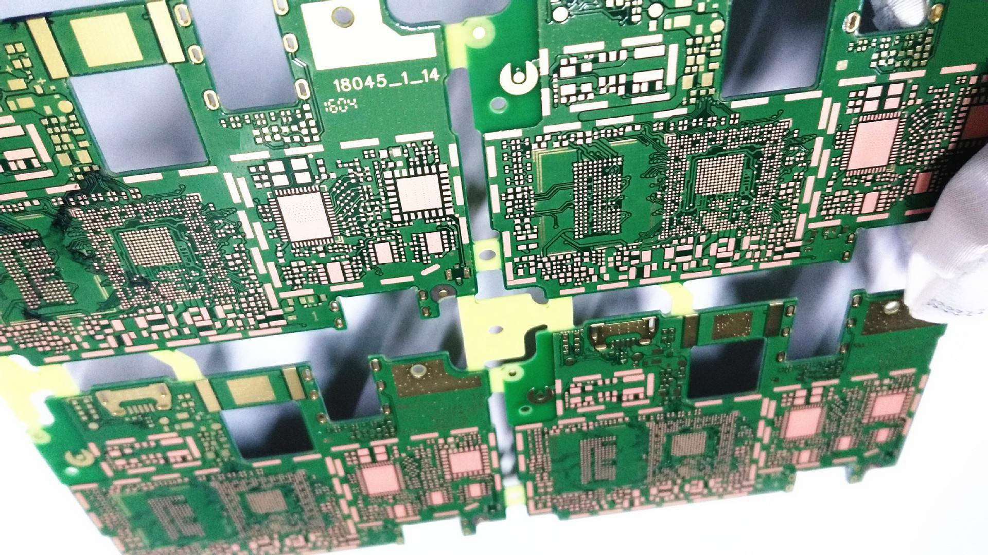 多層次感受PCB板內(nèi)部結(jié)構(gòu)，原來長(zhǎng)這樣！